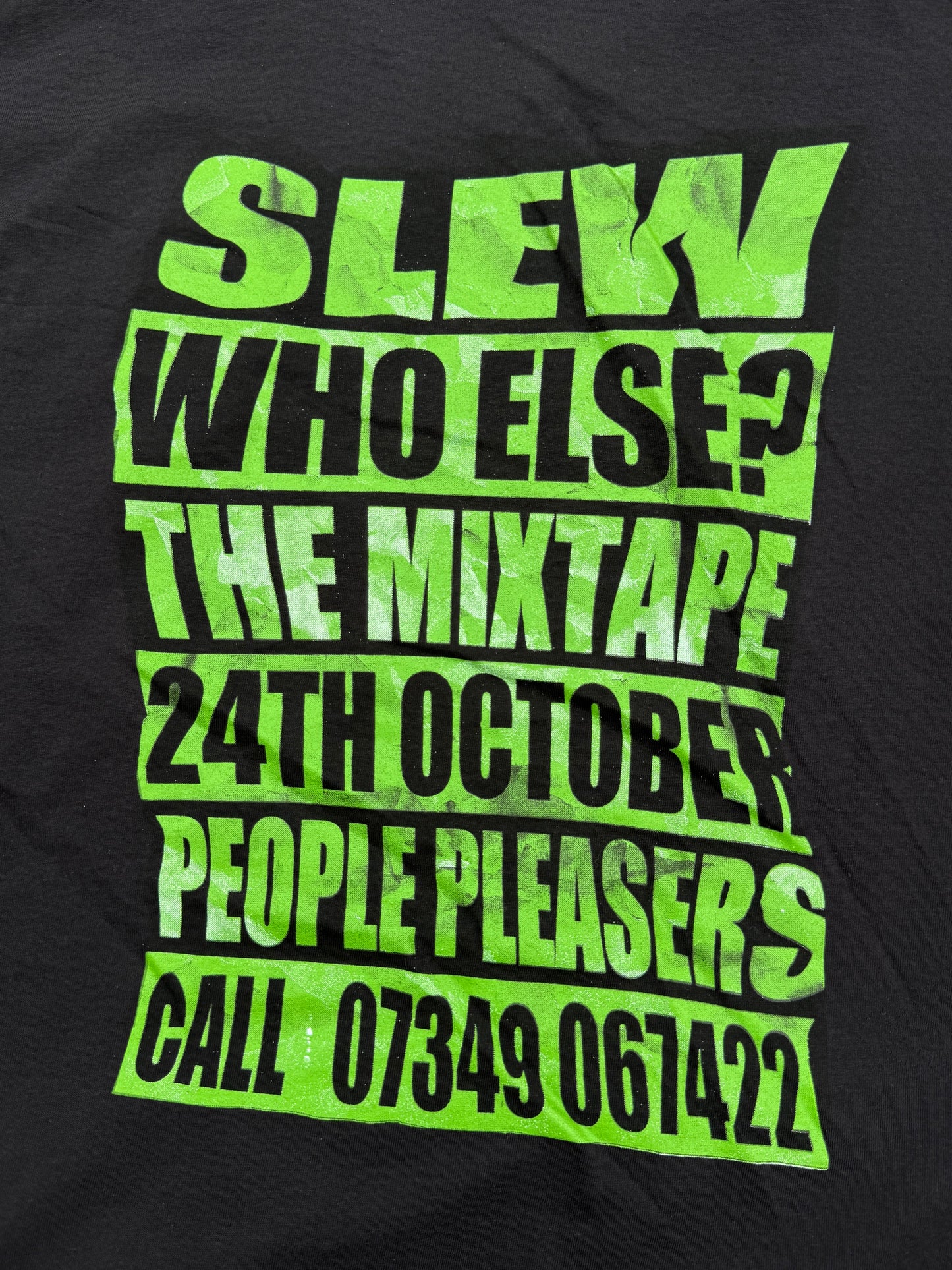 WHO ELSE? HOTLINE TEE
